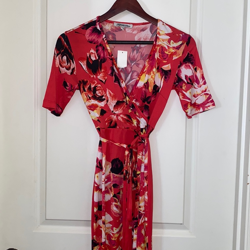 NWT Stilletto’s Wrap Dress With Slit At Calf Size Small